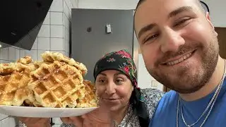 UMUT WAFFEL &Ccedil;EKIR UMUT HAT DIE BESTEN WAFFELN GEMACHT