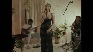 Justelle - Demonstrate (Official Live Video)