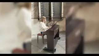 Solokonsert i Sorunda kyrka med Mathilda Kurtsson (S&aring;ng & piano)