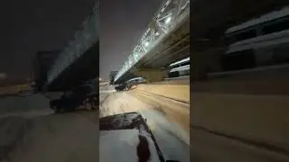 Зимний дрифт убрался в сугроб