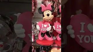 Valentines Minnie Statue #minniemouse #disney #marshalls #shorts #valentinesday #valentine #minnie