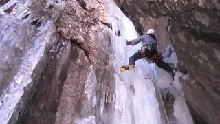 Alpine Climbing-Total Abandon WI4+ M3+ Pikes Peak, CO