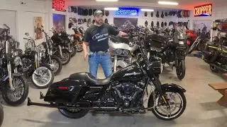 Motocicleta Harley Davidson 107  Modelo 2017 Road King Special tipo chicana