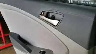 Замена переключателя заднего стеклоподъемника Hyundai Accent
