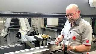 Bystronic Pressbrake features: Xpert Pro Easy fix bending line laser (English)