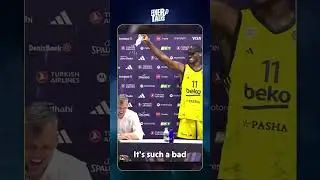 Nigel Hayes-Davis, Saras'ı kutluyor. 😂