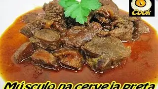 Músculo bovino cozido na cerveja preta (carne de panela)