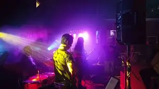 aint it funky when triphonic plays with Barry Chenault