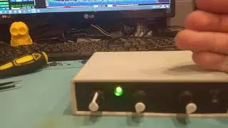 Наглядная демонстрация работы фазового подавителя помех.
