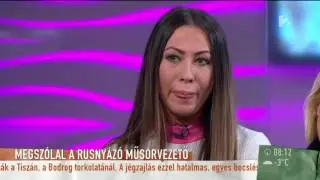 A rusnyázó műsorvezető bocsánatot kért a kijelentései miatt - tv2.hu/mokka