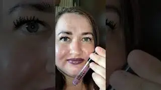 Завершающие четыре оттенка новой помады Vinyl Creamy Power Stay компании #avon #ukraine #україна