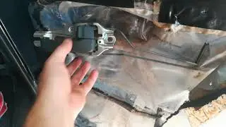 80 Series Landcruiser central locking motor fix
