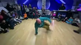 Vixi vs Bugs Bunny -5 Rounds Battle (Champion vs Coach)
