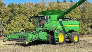 JD S780 combine Selling: April 9th, 2026 @fraserauction.com