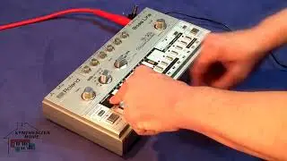 ROLAND TB-303 (1982)