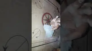 How to clean striker and carrom board @