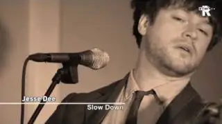 Live Uit Lloyd - Jesse Dee - Slow Down