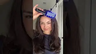 So innovative! An LED brush that helps hair growth. #solarislabsny #ledbrush #beauty #haircare