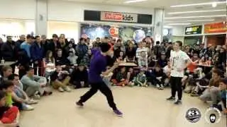 Фиолетовый Джо vs Flip