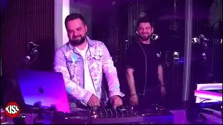 KISS KISS IN THE MIX  CU COSMIN FOGOROS & ALEX MODOI ! SURPRIZA : LIDIA BUBLE APARE LIVE