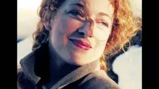 Alex Kingston- Coventry Carol