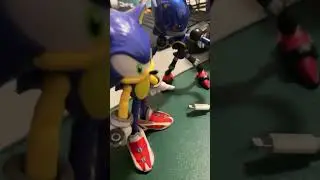 Dude I&rsquo;m standing right here #sonic #sonicthehedgehog #sonicmovie