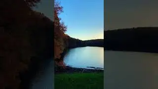 Fall colors still bright as the sun sets. #mountains #fallcolors #scenic #camping #mountainlake
