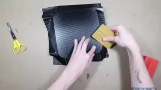 Apple MacMini в карбоновой виниловой обертке