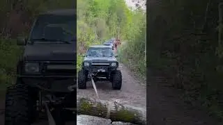 #toyoter #4runner #offroad #toyota #offroadcars #4wheel #offroadvehicles #automobile #4runneroffroad