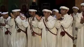 فرجة ممتعة مع ألمع نجوم عواد آيت بعمران برئاسة علي بوكناري بملتقى المهاجر بمنطقة المسيدرة .