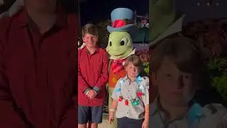 Meeting Jiminy Cricket Meet & Greet in Hollywood Studios at Disney World