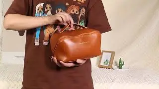 What Material Is Best for Makeup Bags? | Lovrix Custom Bag Guide