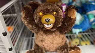 Scary Bear (Surprise Scarebear) 2022 Animatronic In-Store Demo at The Home Depot