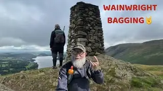 Bagging WAINWRIGHTS Hallin Fell Steel Knotts