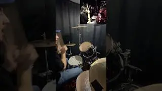 Check this GROHL DRUM FILL!! #nirvana #90sgrunge #clubtreesnirvana#90spunk #tamadrums #davegrohl