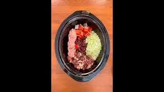 Здоровый корм для собак, приготовленный в горшочке 🥘🐕 #шорты