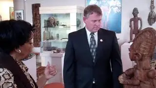 Executive Kittleman Tours the African Art Museum of Maryland