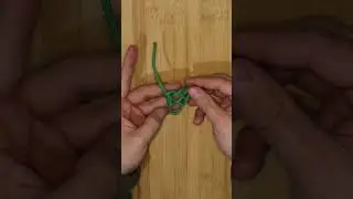C&oacute;mo tejer un lindo nudo en forma de coraz&oacute;n | #shorts  #knot #macrame