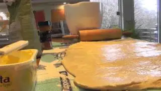 Mathilde Mesterkokk lager kanelboller