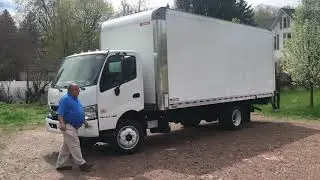 2019 HINO 195 BOX TRUCK
