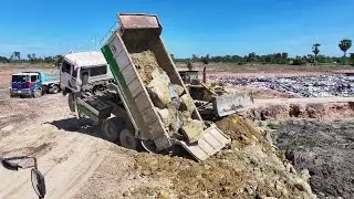 EP21 Truck Fail Win To Building Road Base By Old Bulldozer KOMATSU D60KX  For Filling Up Land