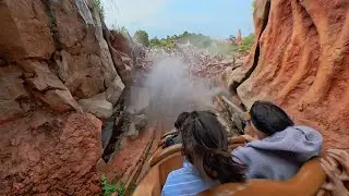 Watch in 360: Disneyland Rides PoV | Tokyo | Splash Mountain