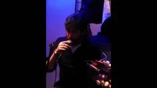 Juan Checa,Luc&iacute;a