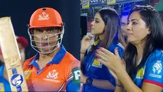 Mumbai supporters celebrating Punjab team captain Sonu Sood's wicket | CCL 2023