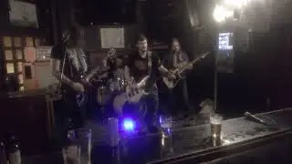 Ten Tonne Dozer - Last Nail In The Coffin @ Captain Flints Lerwick SHETLAND Dec 2018