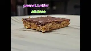 Keto Chocolate Peanut Butter Bars