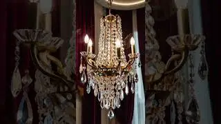 luxurious and opulent living room with a bold crimson and ivory color scheme #satisfying