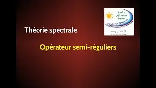 Operateurs semi-réguliers