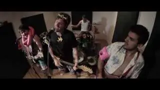 Hay Peores - Bajo El Mar (Cover de Under The Sea de 