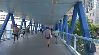 FOOT BRIDGE FROM STAR FERRY TO CENTRAL CONNECTING TO IFC MALL